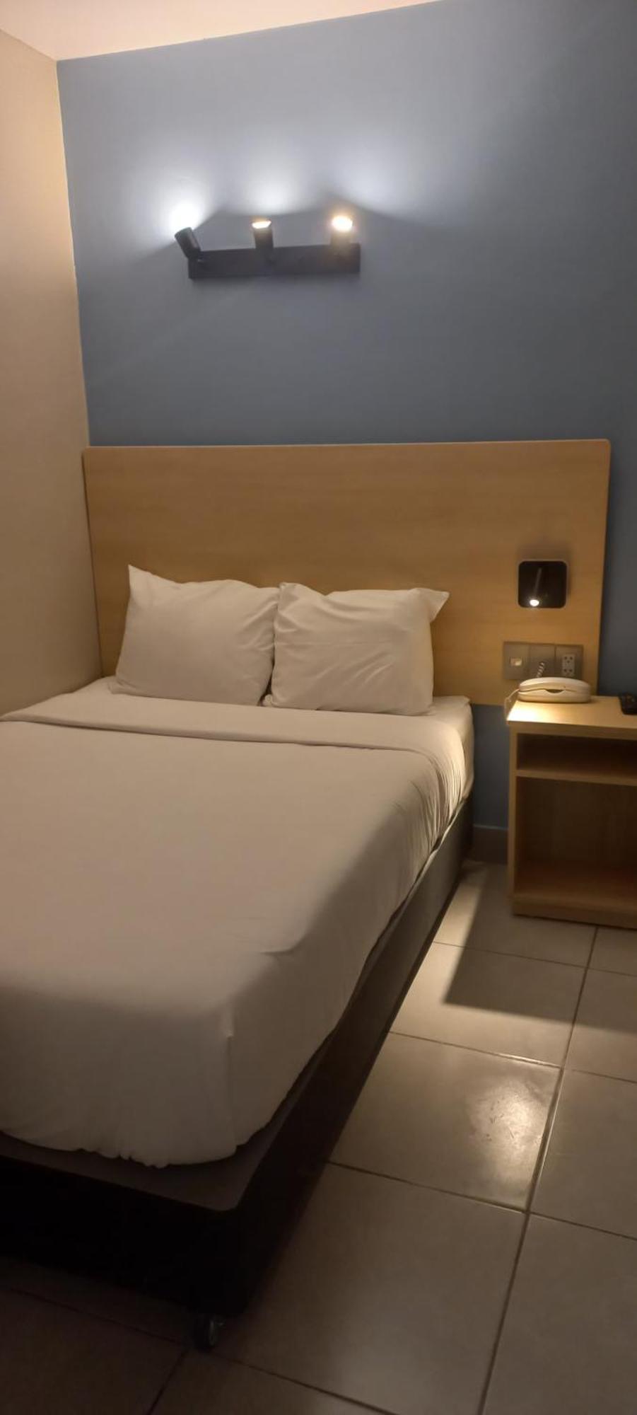 Hotel Residencial Alfa Lima Exterior photo